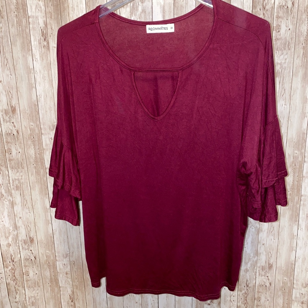 Women’s Roommates blouse, maroon‎ color, size 2X